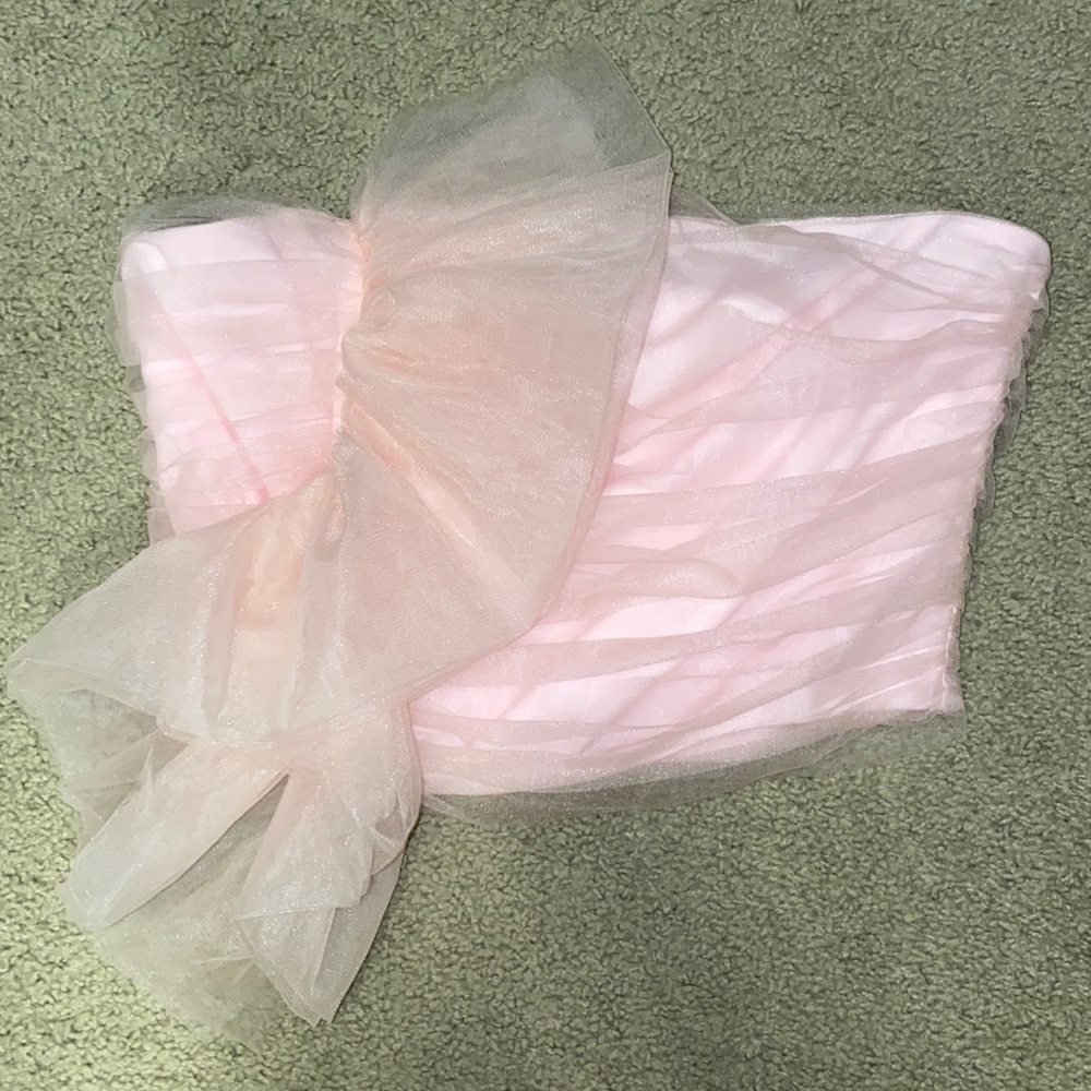 Pink crop top